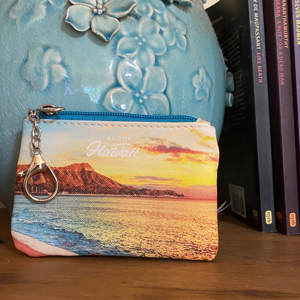 NWOT Hawaii Waikiki Diamond Head Sunset Print Zip Coin Purse Aloha Hawaii